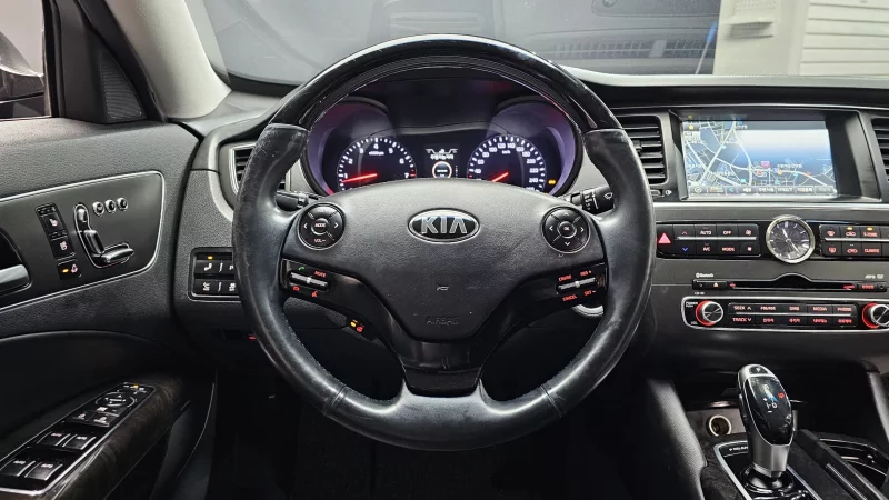 Kia K9