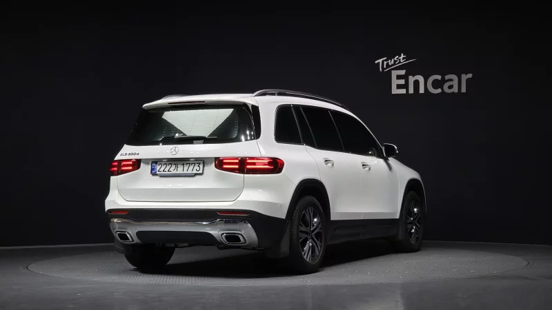 Mercedes-Benz GLB-Class