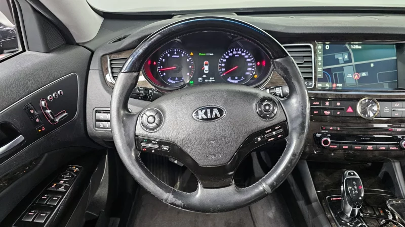Kia K9
