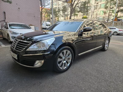 Hyundai Equus