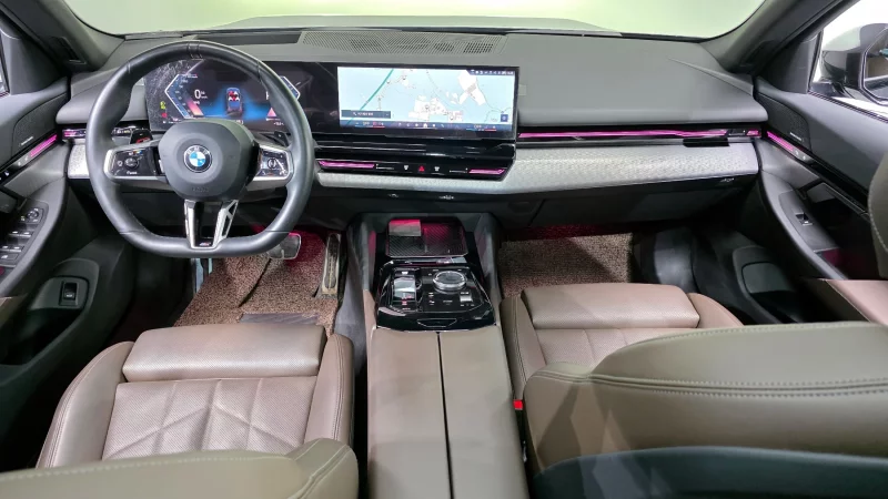 BMW 5-Series