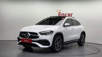 Mercedes-Benz GLA-Class