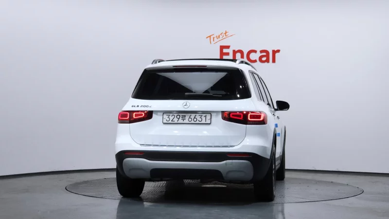 Mercedes-Benz GLB-Class