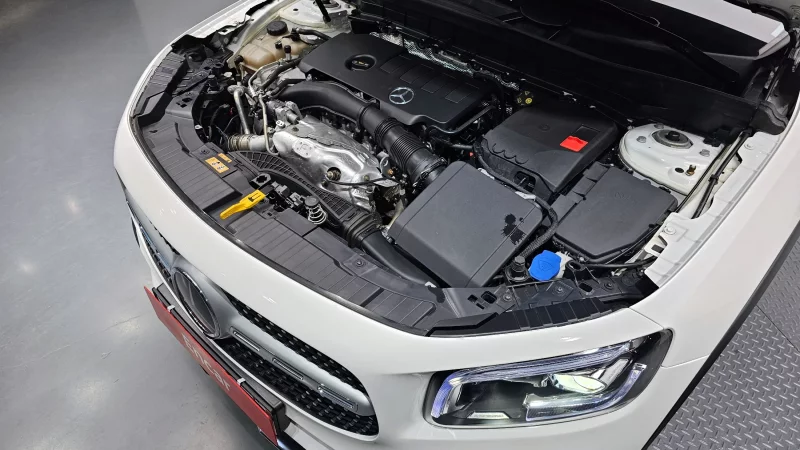 Mercedes-Benz GLB-Class