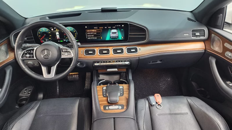 Mercedes-Benz GLE-Class