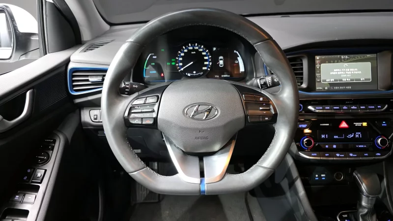 Hyundai Ioniq