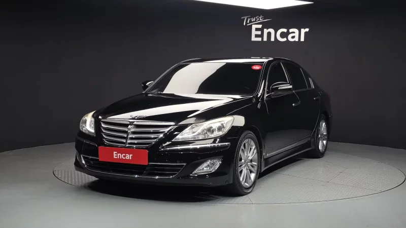 Hyundai Genesis