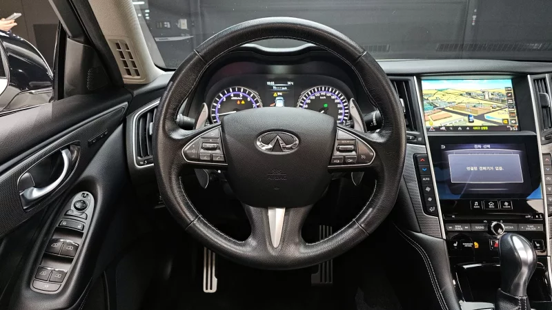 Infiniti Q50