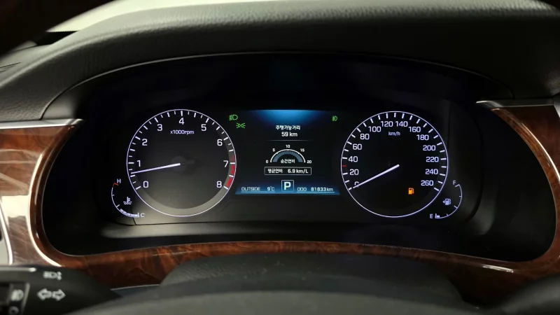 Hyundai Equus