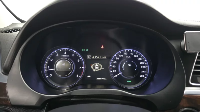 Hyundai Aslan