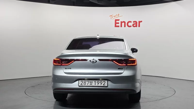 Renault Samsung SM6