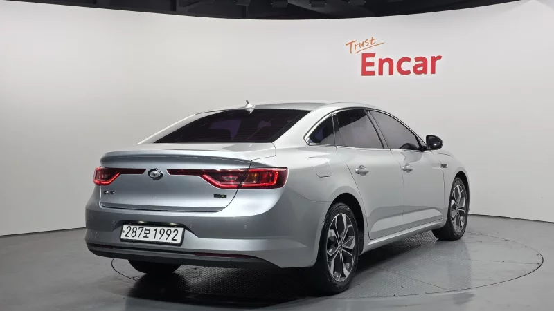 Renault Samsung SM6