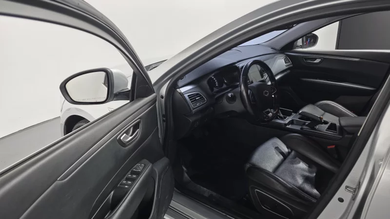 Renault Samsung SM6