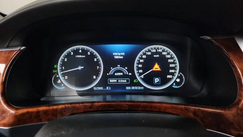 Hyundai Equus