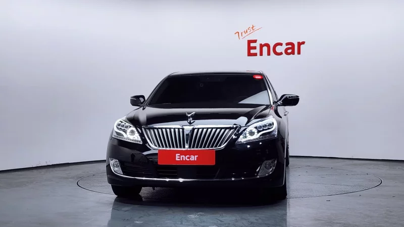 Hyundai Equus