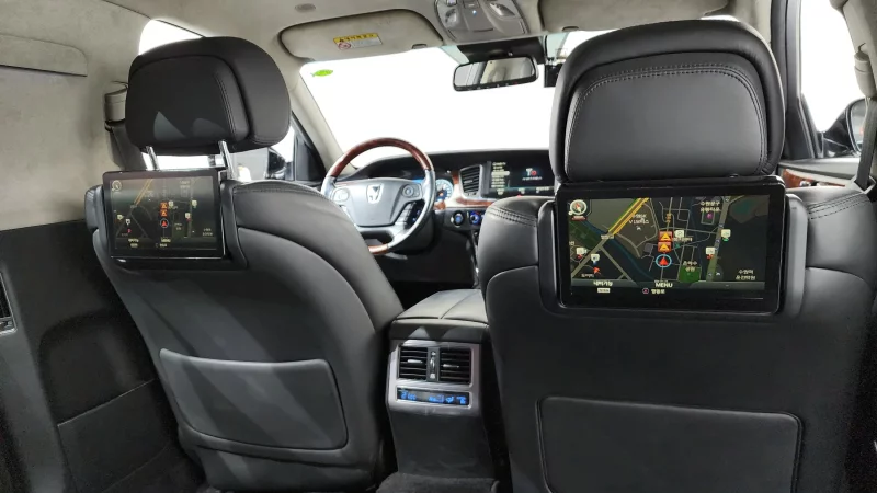 Hyundai Equus