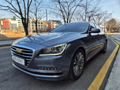 Hyundai Genesis