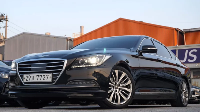 Hyundai Genesis