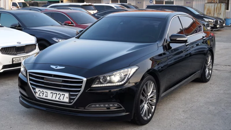 Hyundai Genesis
