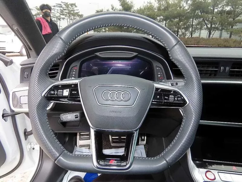 Audi S6