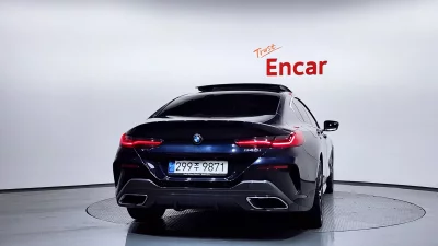 BMW 8-Series