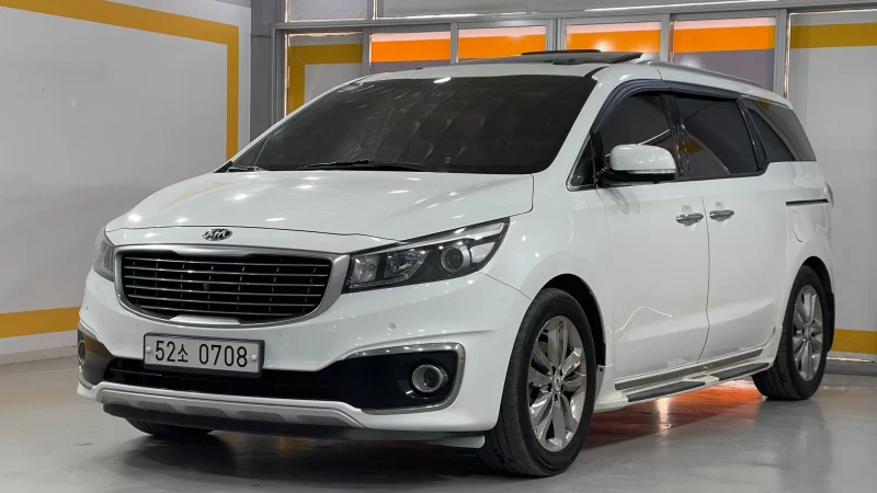 Kia Carnival