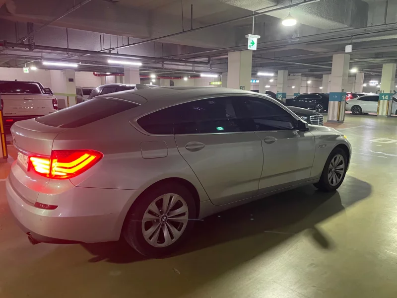 BMW 5-Series Gran Turismo