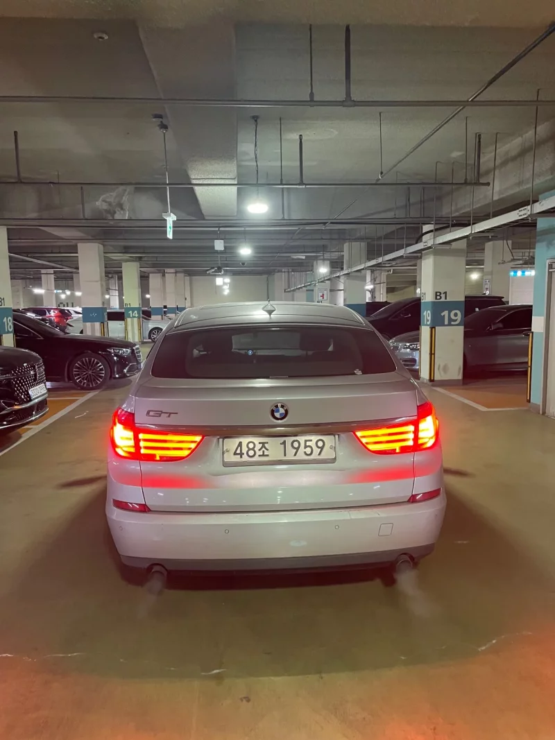 BMW 5-Series Gran Turismo