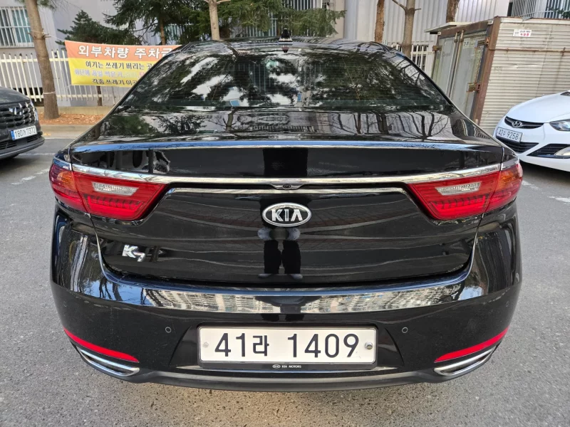 Kia K7