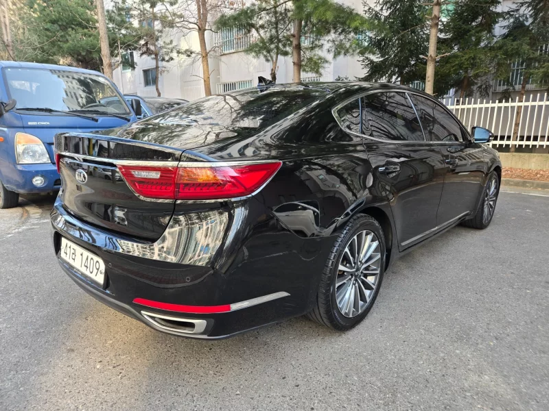 Kia K7