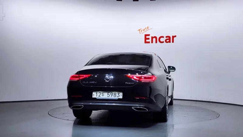 Mercedes-Benz CLS-Class