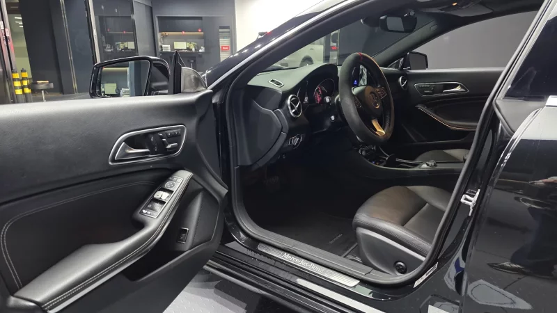 Mercedes-Benz CLA-Class