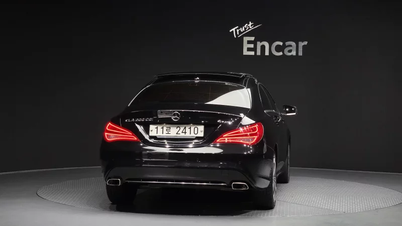 Mercedes-Benz CLA-Class