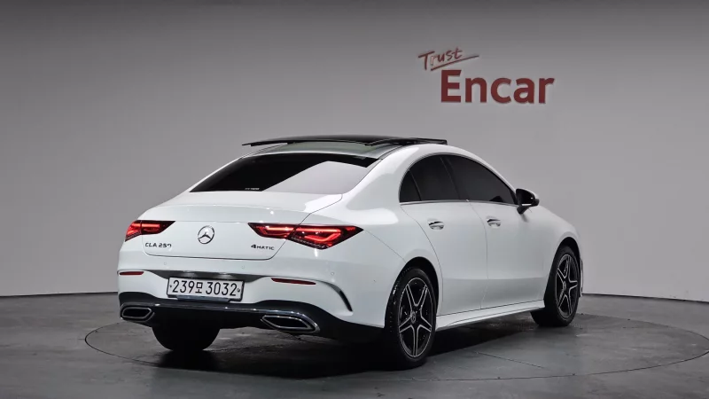 Mercedes-Benz CLA-Class