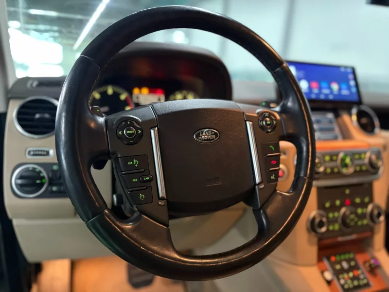 Land Rover DISCOVERY