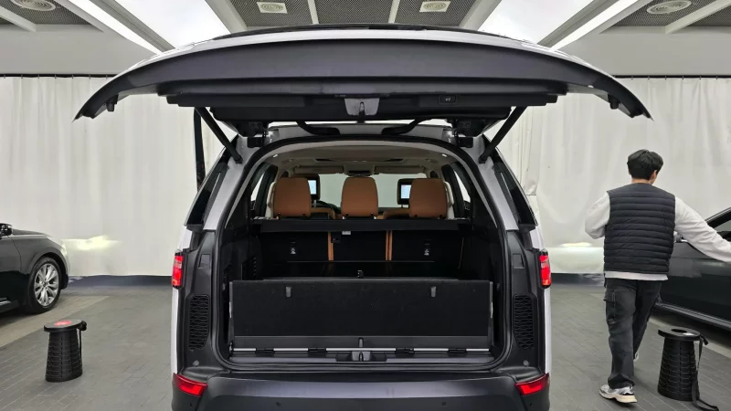 Land Rover DISCOVERY