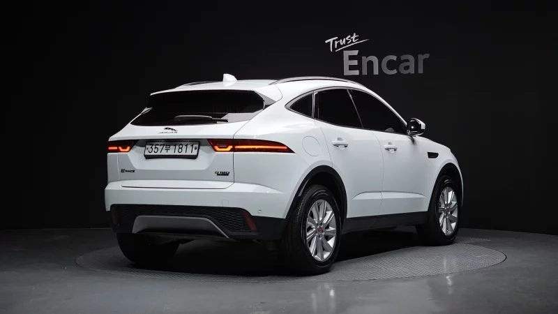 Jaguar E-PACE