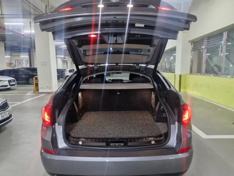 BMW 5-Series Gran Turismo