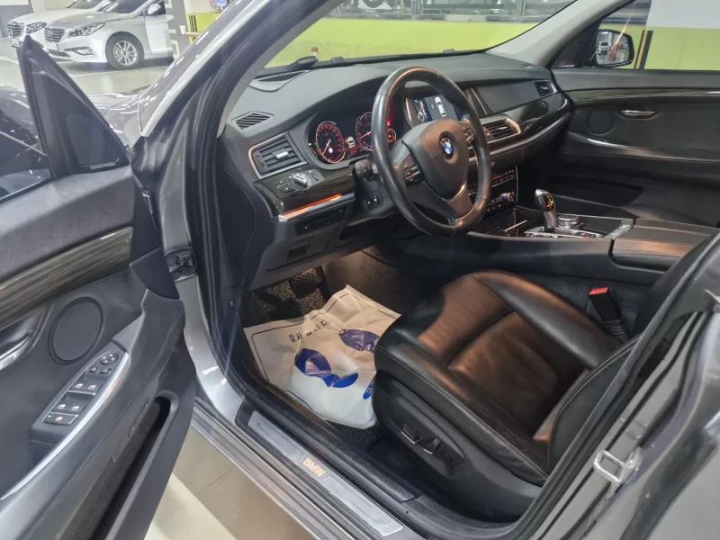 BMW 5-Series Gran Turismo