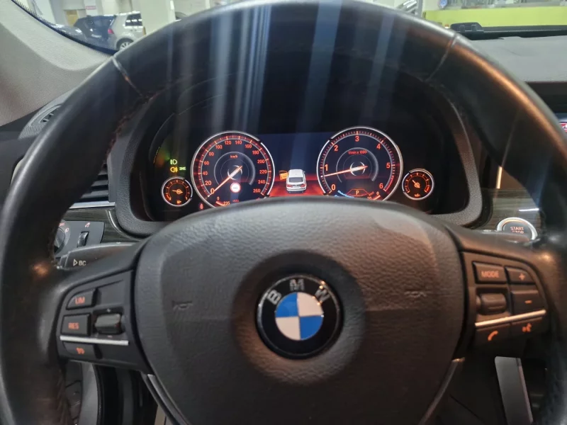 BMW 5-Series Gran Turismo