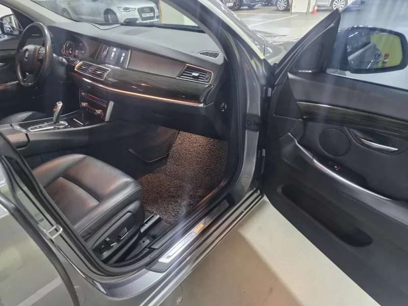 BMW 5-Series Gran Turismo