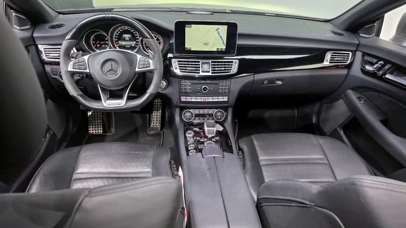 Mercedes-Benz CLS-Class