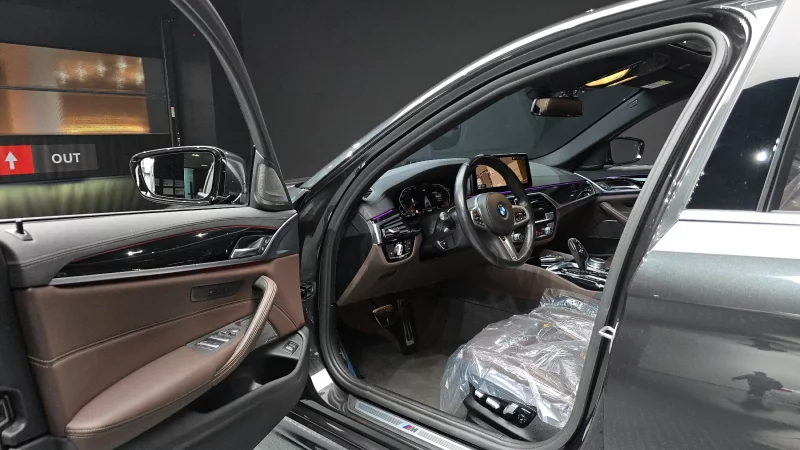BMW 5-Series