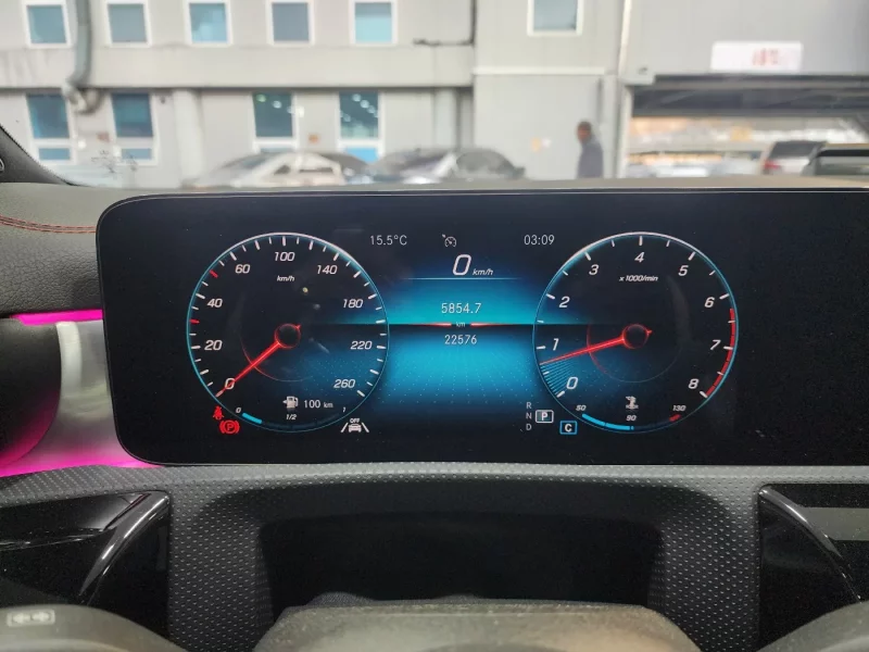 Mercedes-Benz CLA-Class