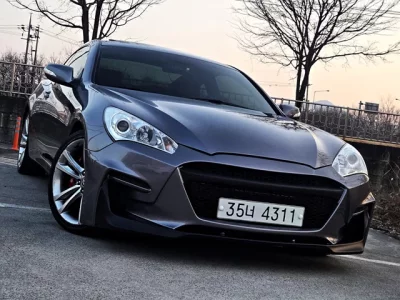 Hyundai Genesis