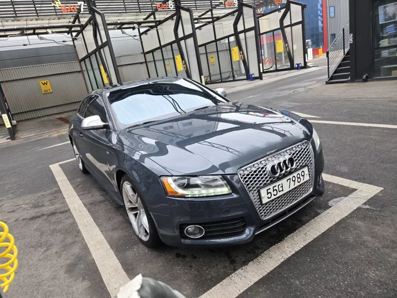 Audi S5
