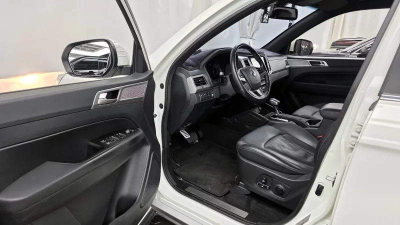 SsangYong Rexton Sports Khan