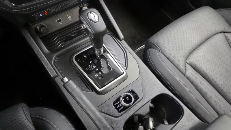 SsangYong Rexton Sports Khan