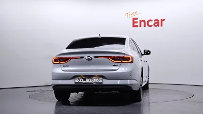 Renault Samsung SM6