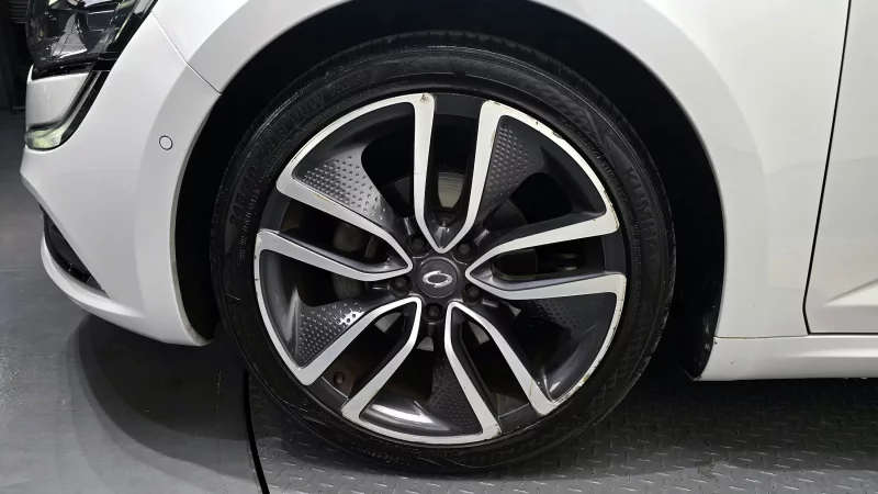 Renault Samsung SM6